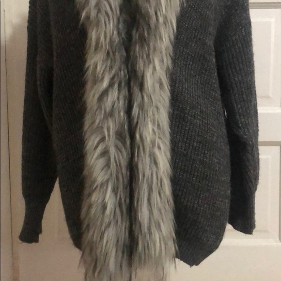 Cliche sweater like new - Picture 3 of 6